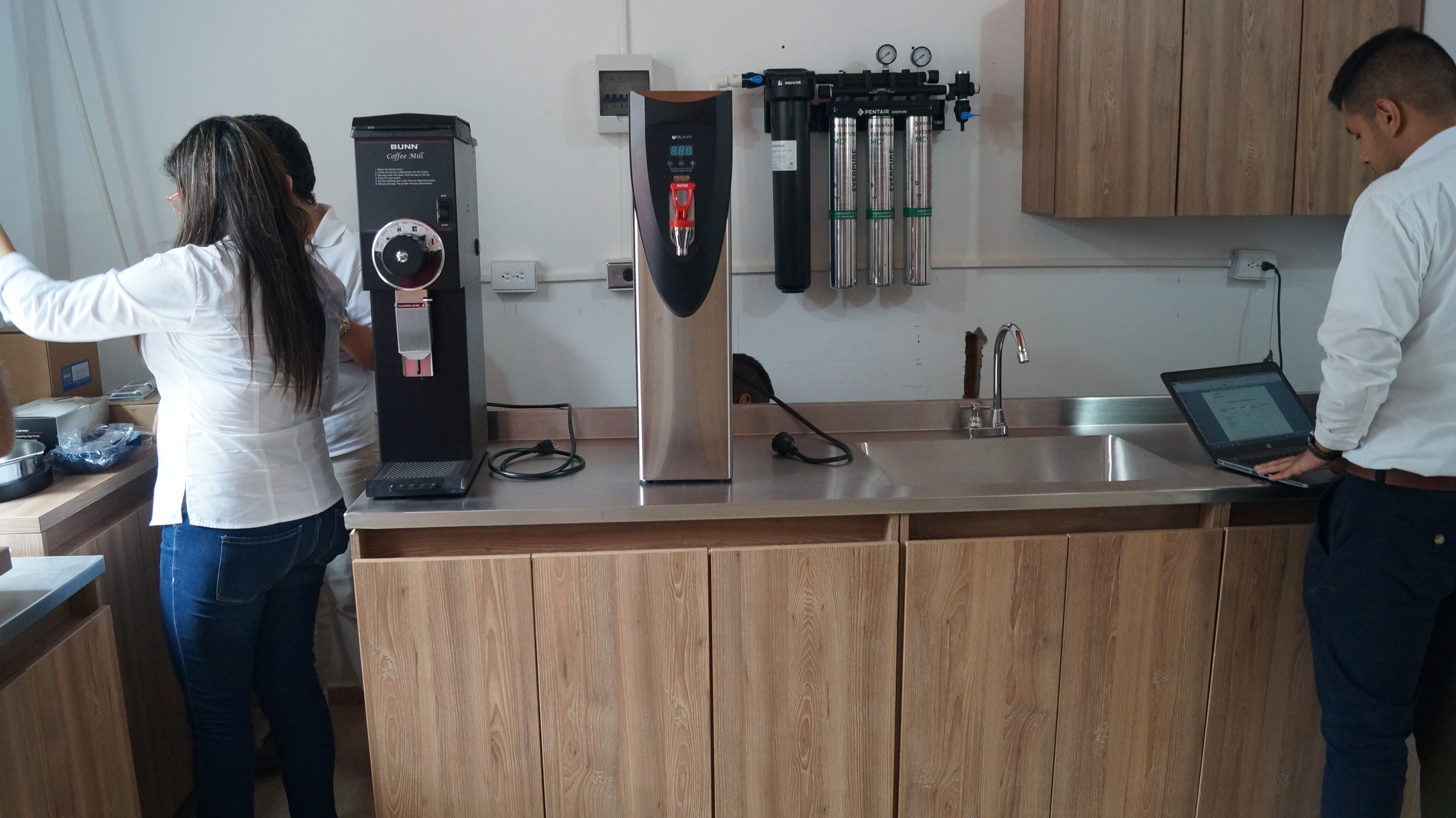 Nuevo laboratorio de calidades de café en Montebello Café de Antioquia